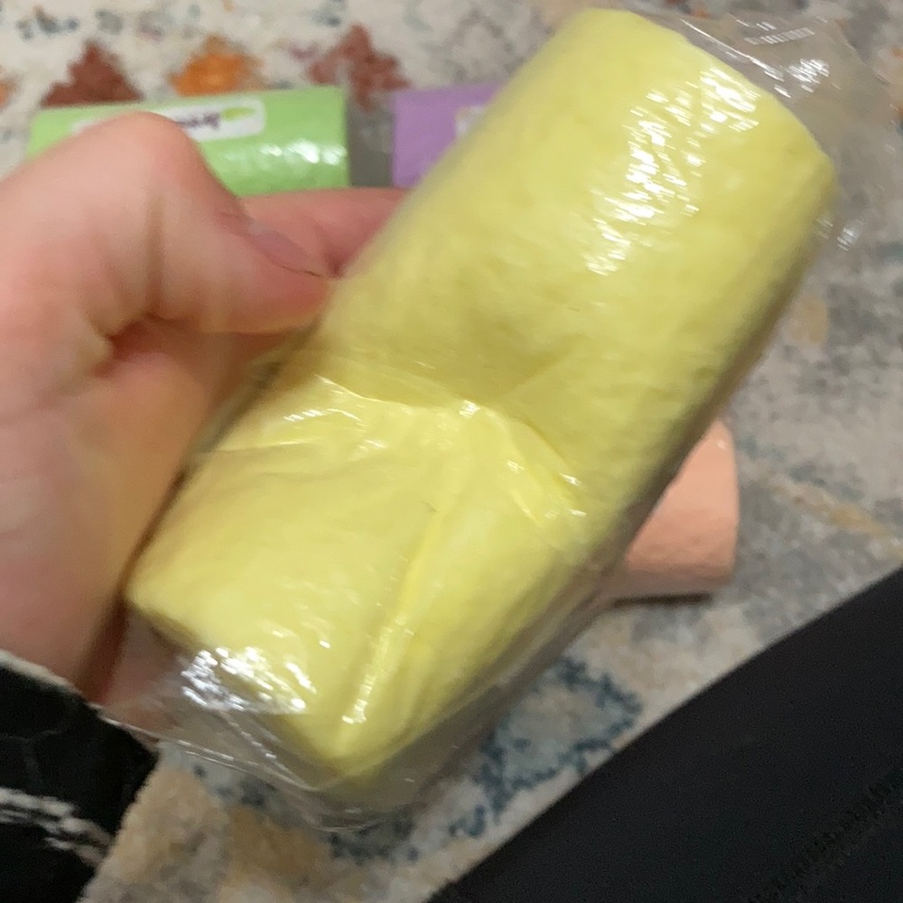 Breadou cake roll bundle - Picture 3 of 9